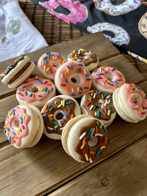 Donut Macarons