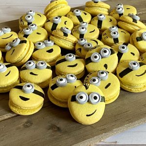 Minions Macarons
