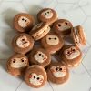 Moana Kakamora Macarons